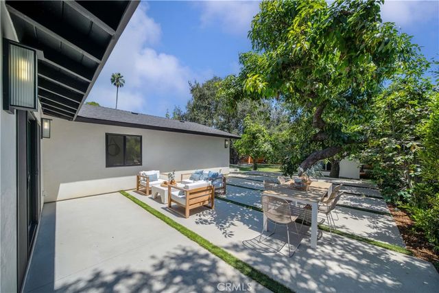 436 Manzanita, Sierra Madre, CA 91024