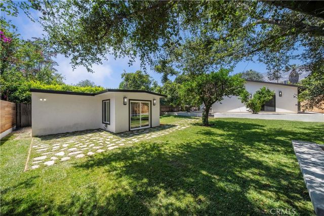 436 Manzanita, Sierra Madre, CA 91024