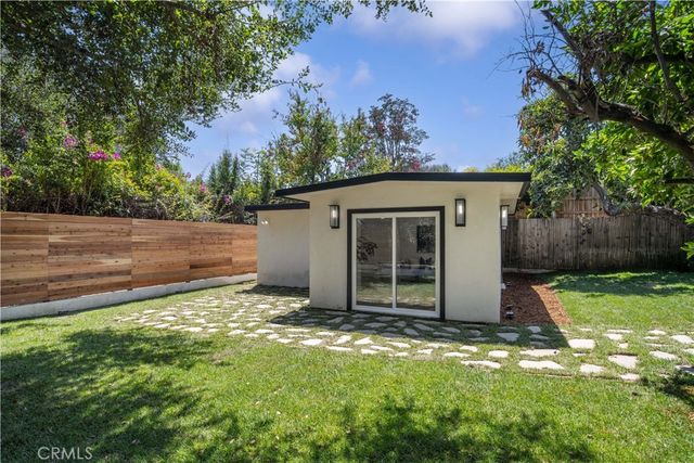436 Manzanita, Sierra Madre, CA 91024