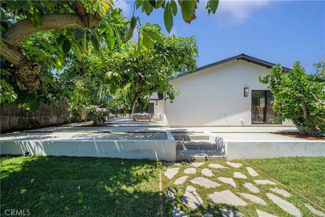 436 Manzanita, Sierra Madre, CA 91024