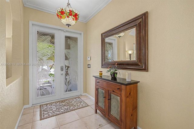 694 SW 168th Way, Pembroke Pines, FL 33027