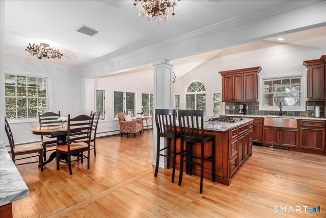 28 Fieldcrest Drive, Ridgefield, CT 06877