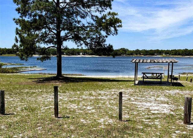 6286 1ST AVENUE, Keystone Heights, FL 32656
