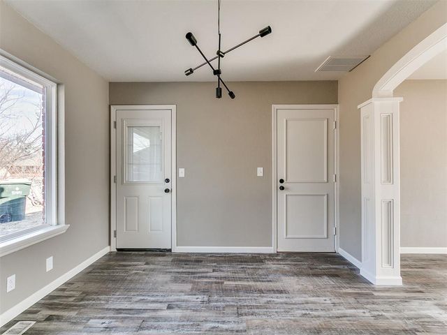 10209 Lyndon Road, Oklahoma City, OK 73120