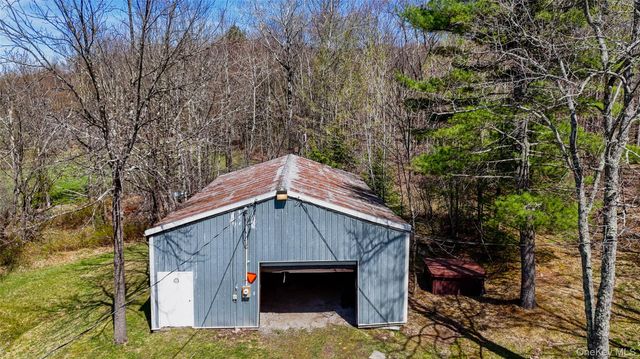 624 County Road, Fremont Center, NY 12736