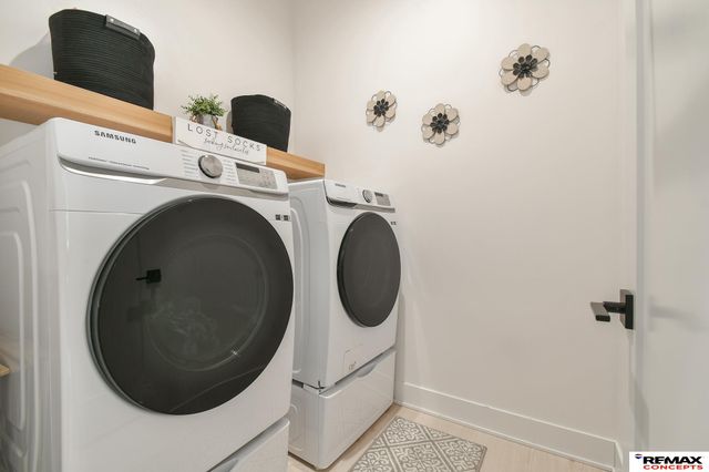 921 S 88th Street, Lincoln, NE 68520