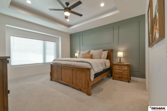 921 S 88th Street, Lincoln, NE 68520