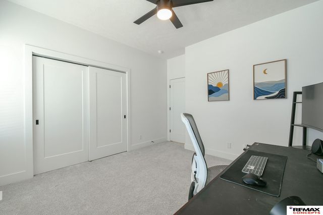 921 S 88th Street, Lincoln, NE 68520