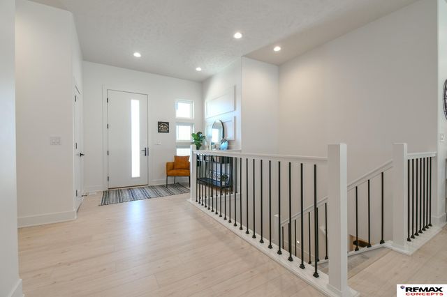 921 S 88th Street, Lincoln, NE 68520