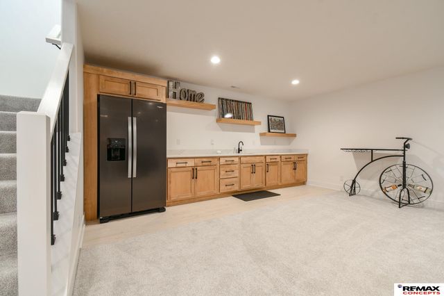 921 S 88th Street, Lincoln, NE 68520