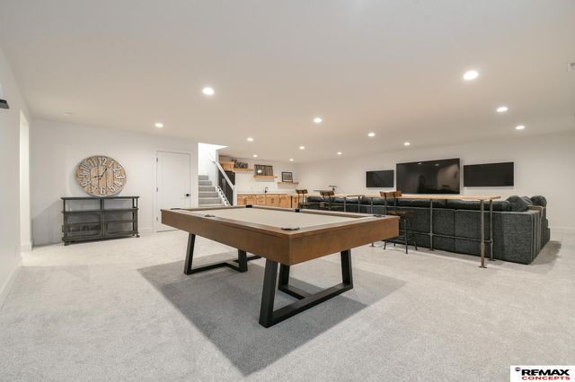 921 S 88th Street, Lincoln, NE 68520