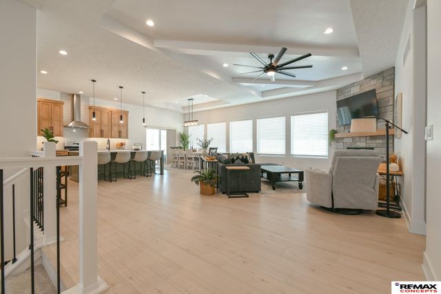 921 S 88th Street, Lincoln, NE 68520