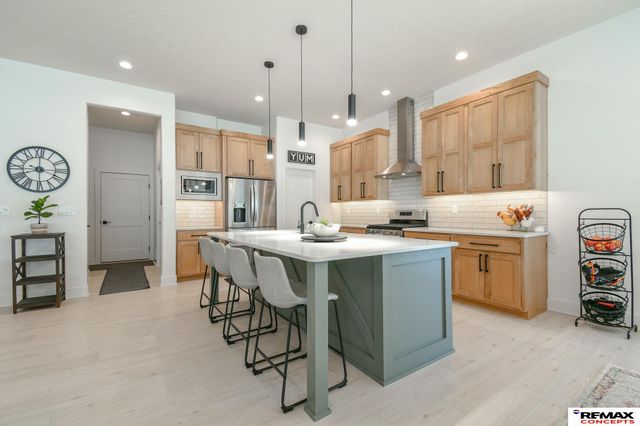 921 S 88th Street, Lincoln, NE 68520