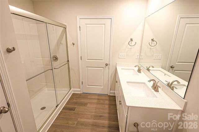 4999 Twin River Drive, Denver, NC 28037