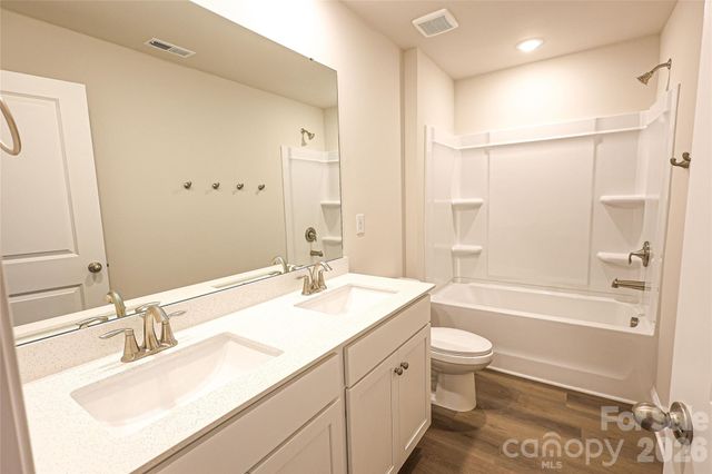4999 Twin River Drive, Denver, NC 28037