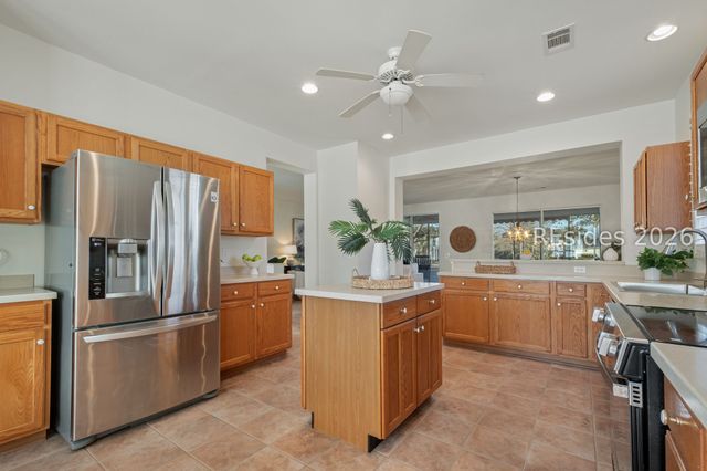 30 Hampton Cir, Bluffton, SC 29909