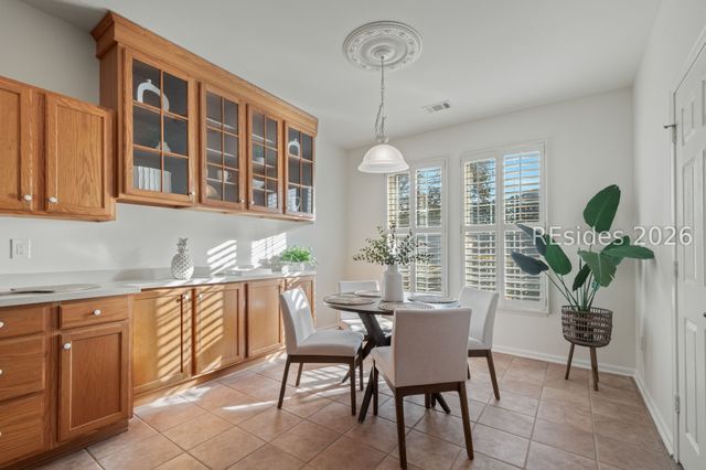 30 Hampton Cir, Bluffton, SC 29909