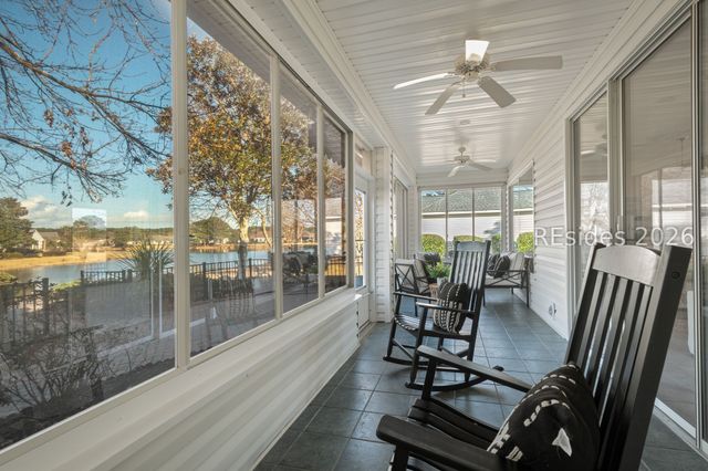 30 Hampton Cir, Bluffton, SC 29909