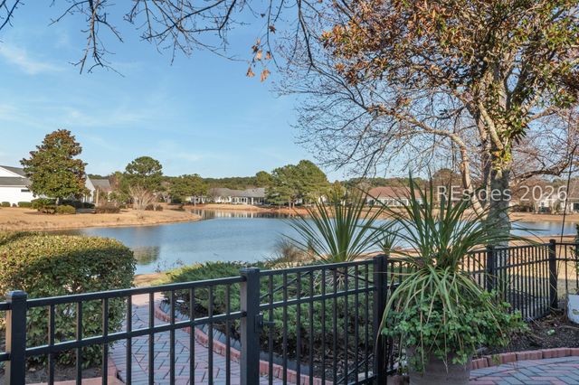 30 Hampton Cir, Bluffton, SC 29909