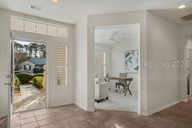 30 Hampton Cir, Bluffton, SC 29909
