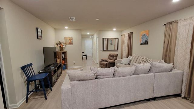 10751 Burlington Way N, Mobile, AL 36608