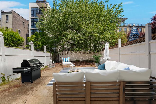 115 W 117th Street, New York City, NY 10026