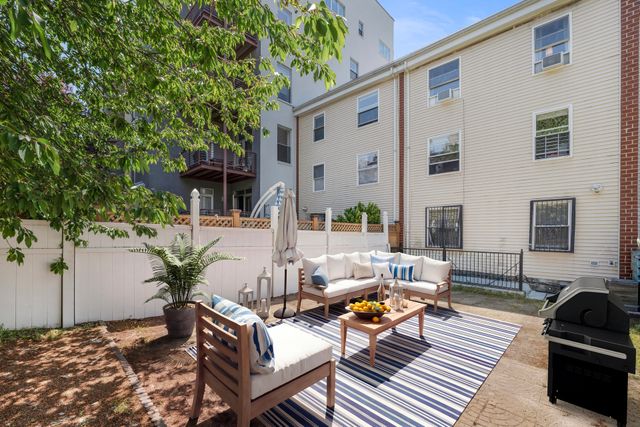 115 W 117th Street, New York City, NY 10026