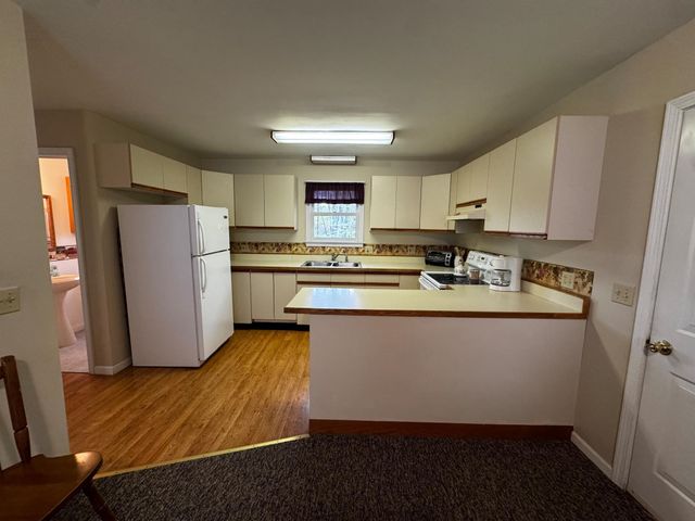 341 Chester Knoll Drive, Bennington, VT 05201