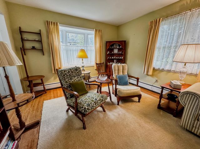341 Chester Knoll Drive, Bennington, VT 05201