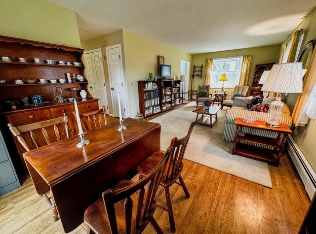 341 Chester Knoll Drive, Bennington, VT 05201