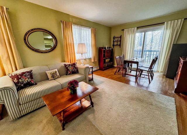 341 Chester Knoll Drive, Bennington, VT 05201