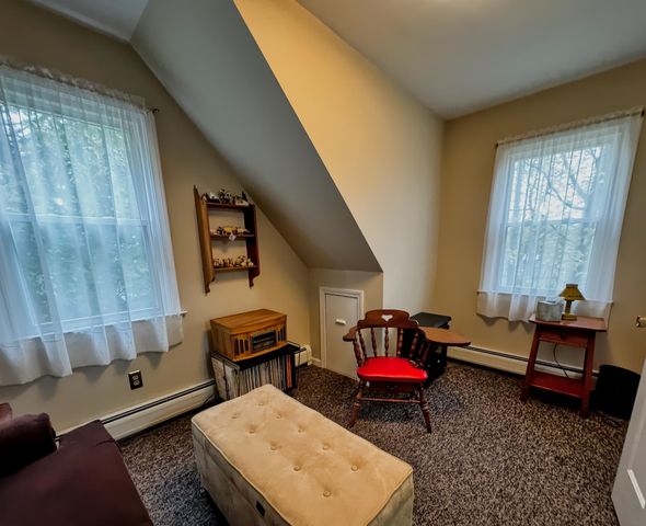 341 Chester Knoll Drive, Bennington, VT 05201