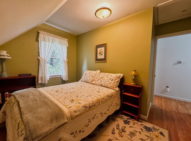 341 Chester Knoll Drive, Bennington, VT 05201
