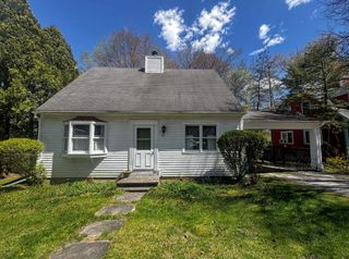 341 Chester Knoll Drive, Bennington, VT 05201
