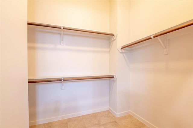 4040 Center Street, Houston, TX 77007