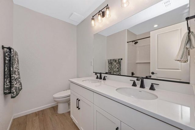 4049 Molten Creek Way, Roseville, CA 95747
