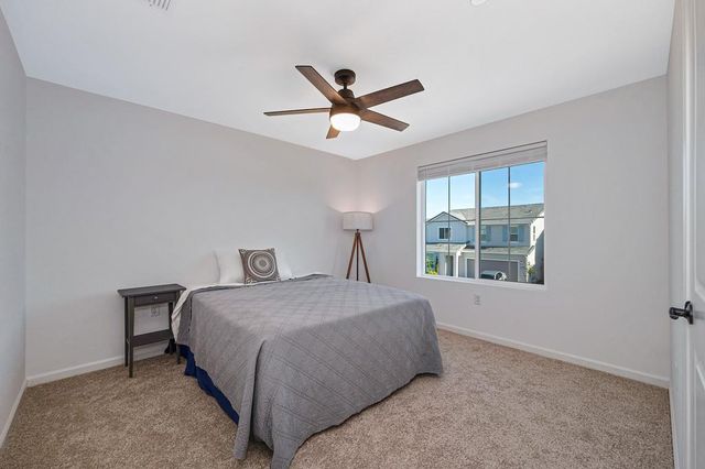 4049 Molten Creek Way, Roseville, CA 95747