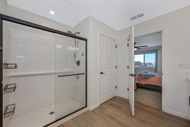 4049 Molten Creek Way, Roseville, CA 95747