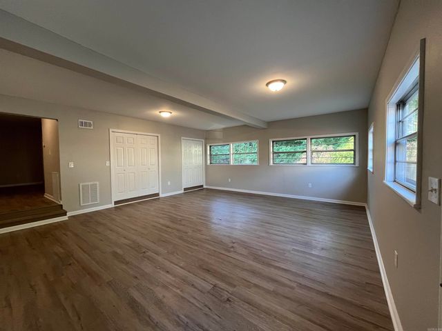 408 West 33rd St, North Little Rock, AR 72118