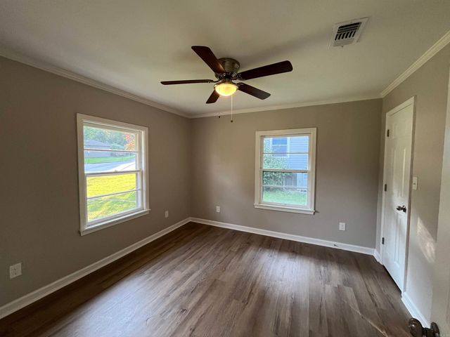 408 West 33rd St, North Little Rock, AR 72118