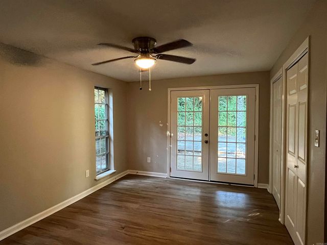 408 West 33rd St, North Little Rock, AR 72118