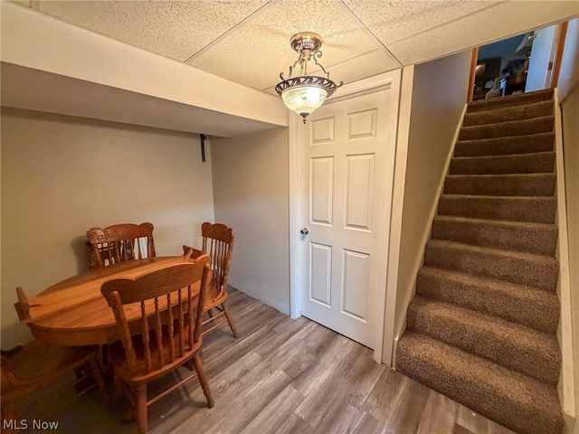 5212 Calla Avenue NW, Warren, OH 44483