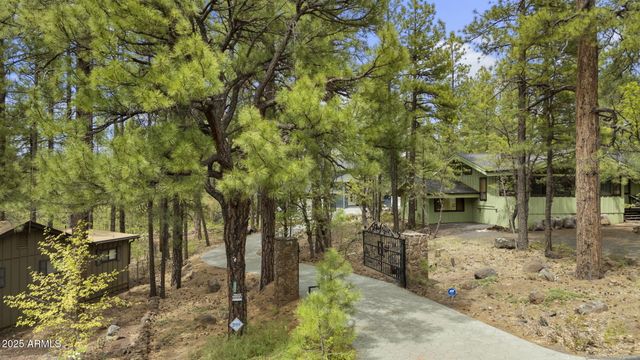 1430 E PUMA Place F, Munds Park, AZ 86017