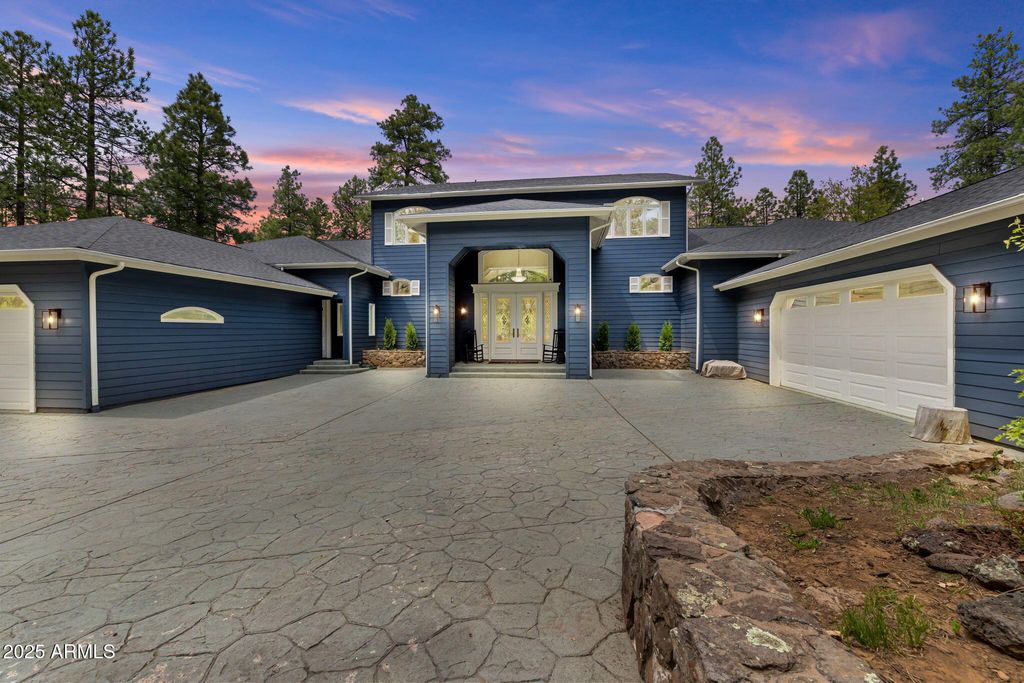 1430 E PUMA Place F, Munds Park, AZ 86017