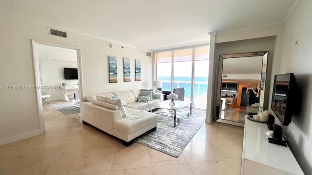 1830 S Ocean Dr 2204, Hallandale Beach, FL 33009