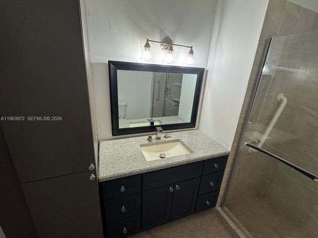 1721 SW 84th Avenue, Davie, FL 33324