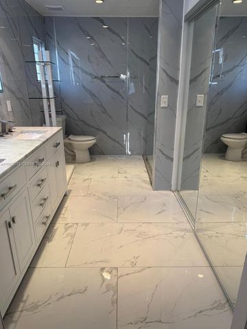 1721 SW 84th Avenue, Davie, FL 33324