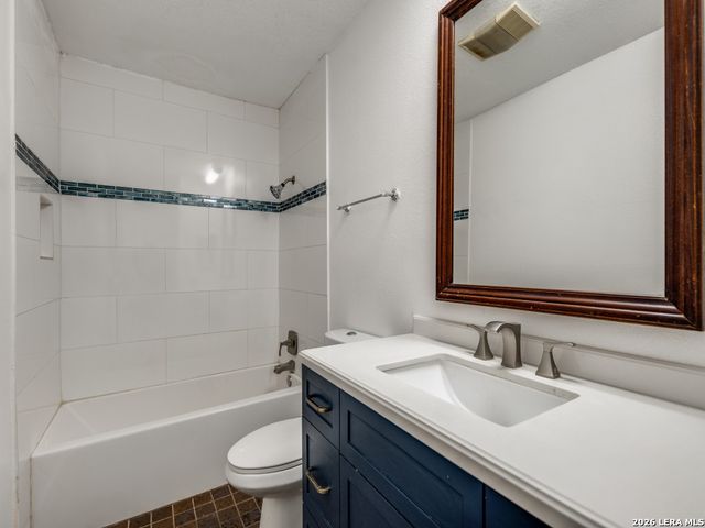 23104 S Breeze St, San Antonio, TX 78258