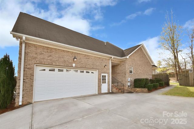 206 Delancy Street, Locust, NC 28097