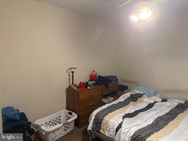 2112 S 3RD ST, Philadelphia, PA 19148